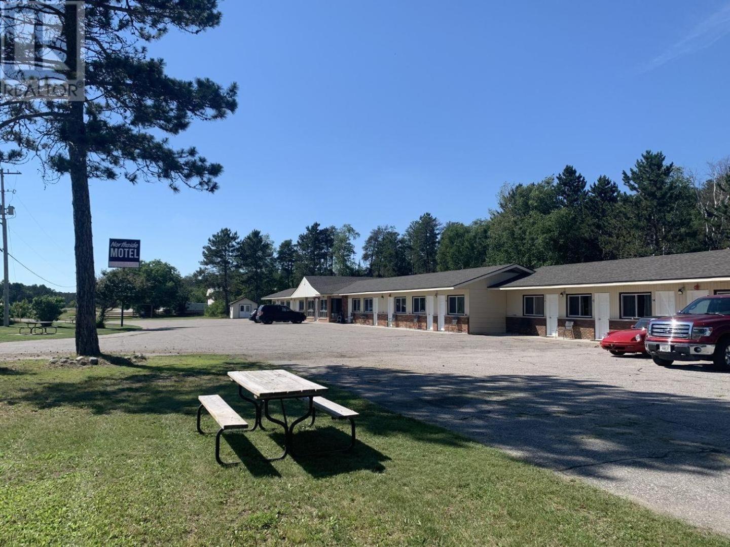 Northside Motel Vermilion Bay Bagian luar foto