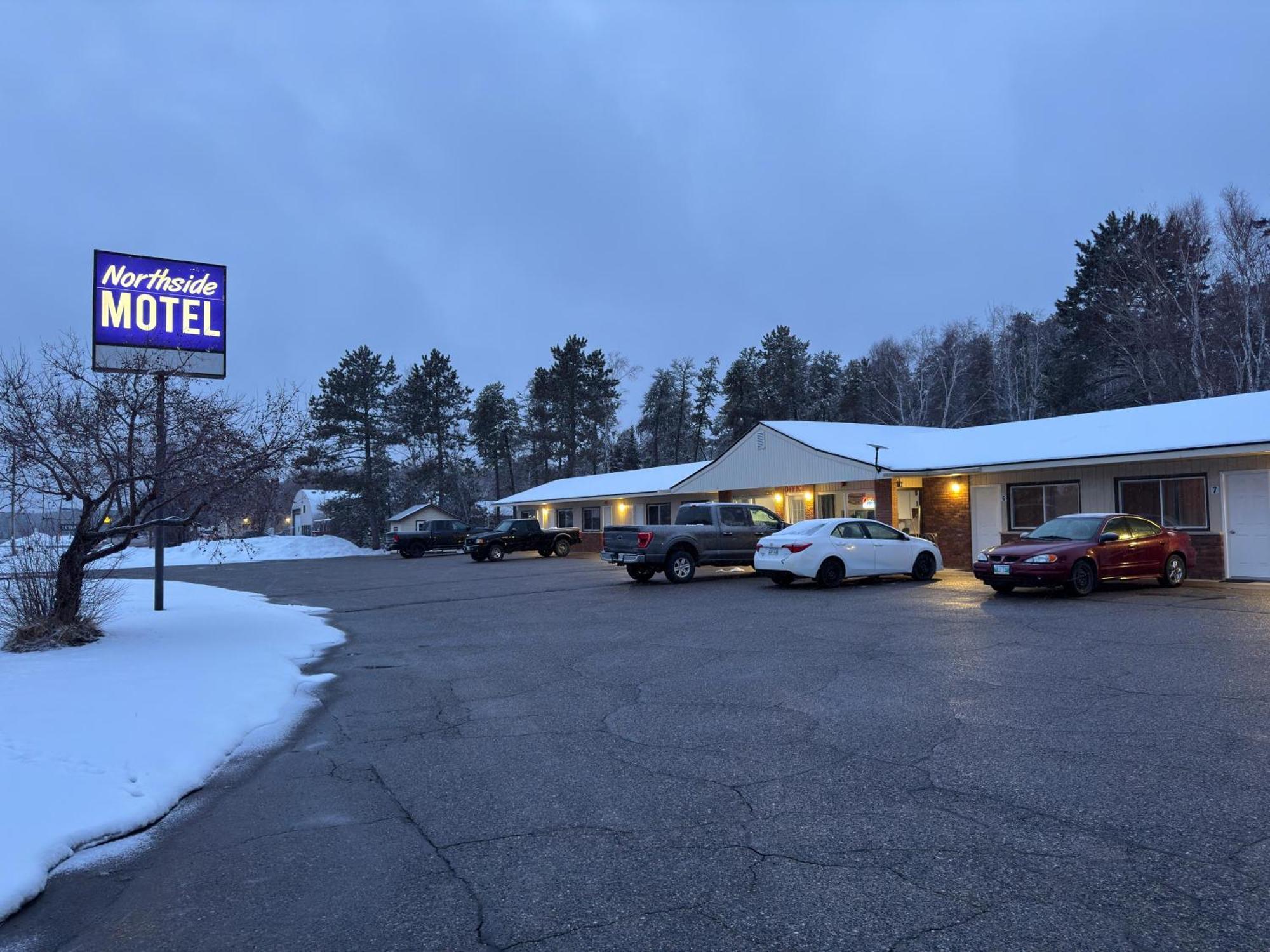 Northside Motel Vermilion Bay Bagian luar foto
